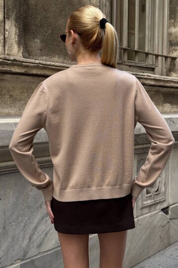 Bisiklet Yaka Düğmeli Triko Hırka