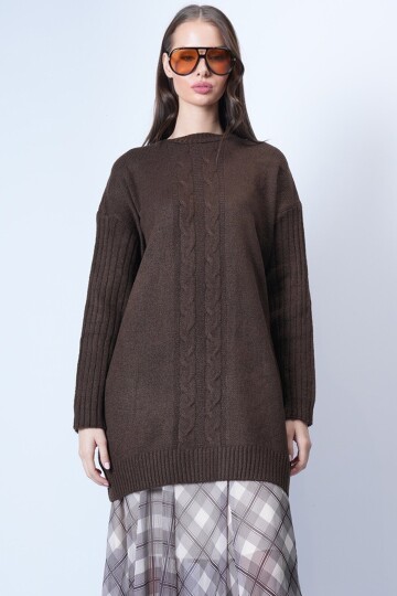 Kahverengi Bisiklet Yaka Triko Kazak