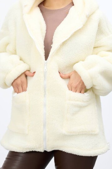 Çift Cepli Fermuar Kapamalı Kapüşonlu Peluş Ceket