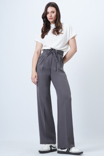 Çift Ceplil Bağcıklı Düğme Kapamalı Palazzo Pantolon