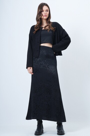 Desenli Fermuar Kapamalı Midi Boy Etek