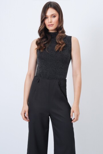 Dik Yaka Kolsuz Simli Bluz