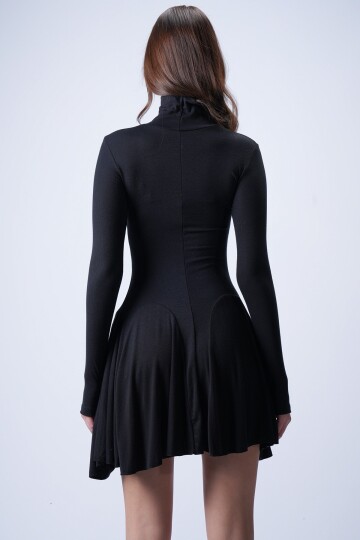 Dik Yaka Mini Elbise