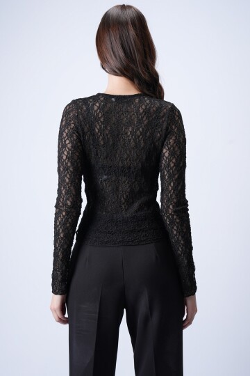 Siyah Düğmeli Dantel Bluz