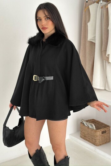 Düğmeli Kemer Detaylı Suni Kürk Yaka Panço