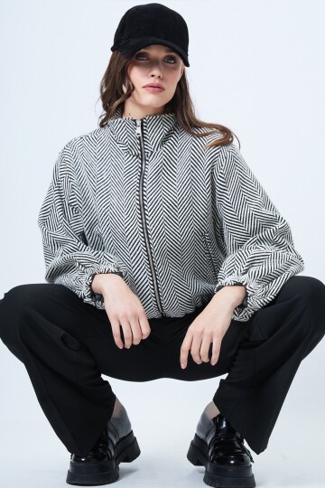 Fermuar Kapamalı Beli Lastikli Çift Cepli Bomber Kaşe Mont