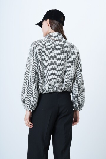 Fermuar Kapamalı Beli Lastikli Çift Cepli Bomber Kaşe Mont