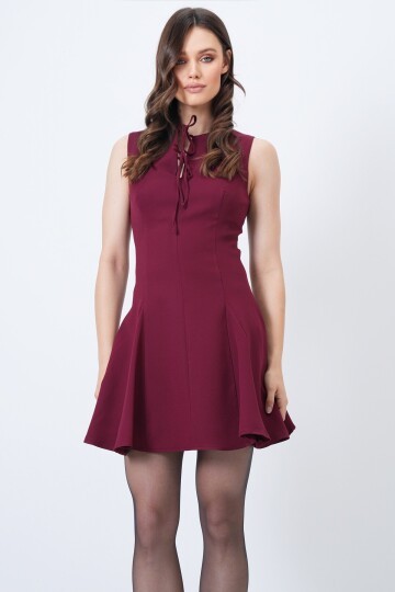 Fermuarlı Bağcıklı Kısa Kollu Mini Elbise