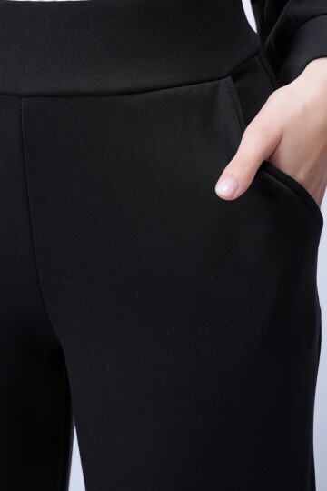 Siyah Fermuarlı Hırka Pantolon Takım