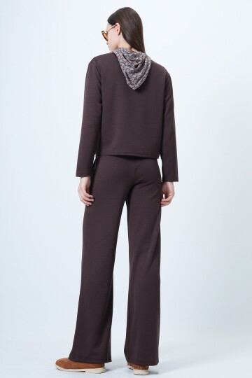 Fular Detaylı Sweatshirt Ve Beli Lastikli Geniş Paça Eşofman Takım