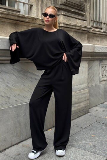 Geniş Kol Detaylı Oversize İkili Takım