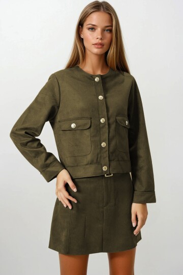 Haki Çift Kapak Cepli Altın Düğmeli Kısa Ceket