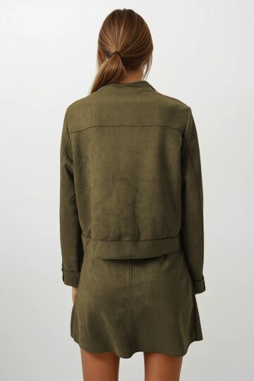 Haki Çift Kapak Cepli Altın Düğmeli Kısa Ceket