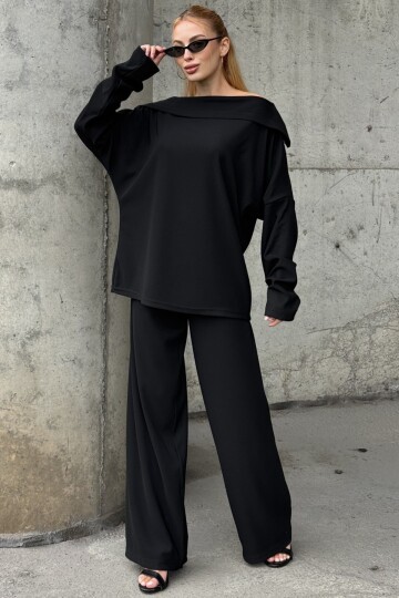 İki İplik Geniş Yaka Salaş Kesim Bluz Beli Lastikli Geniş Paça Pantolon Takım