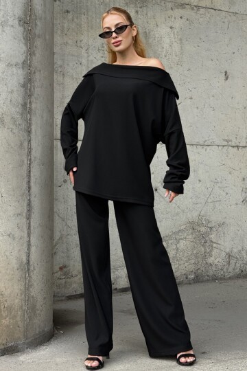 İki İplik Geniş Yaka Salaş Kesim Bluz Beli Lastikli Geniş Paça Pantolon Takım