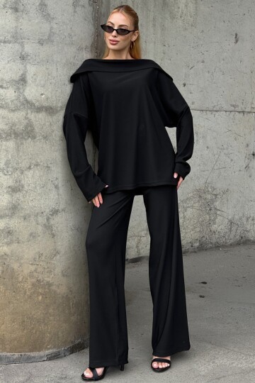 İki İplik Geniş Yaka Salaş Kesim Bluz Beli Lastikli Geniş Paça Pantolon Takım