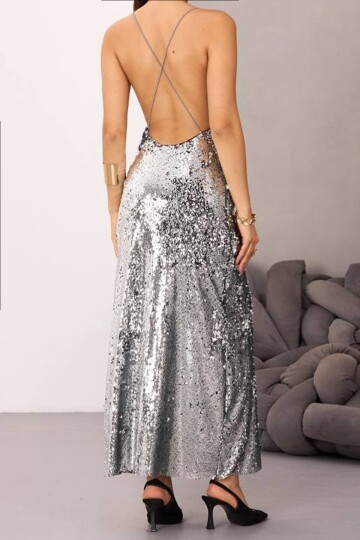 İp Askılı Sırt Dekolteli Payetli Midi Boy Etek