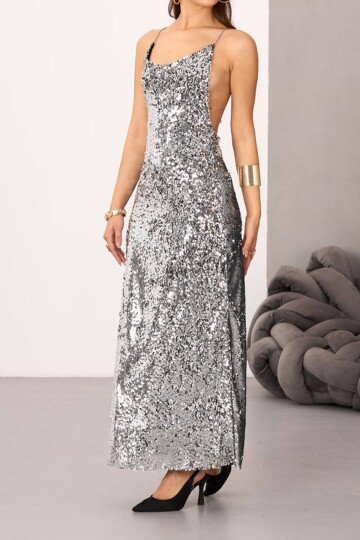 İp Askılı Sırt Dekolteli Payetli Midi Boy Etek