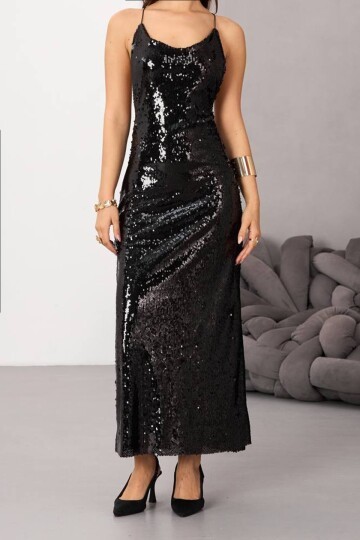 İp Askılı Sırt Dekolteli Payetli Midi Boy Etek