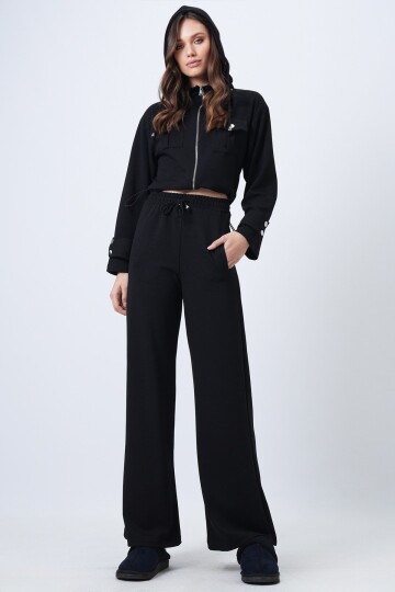 Kapüşonlu Çift Cepli Ceket ve Beli Lastikli Pantolon Takım