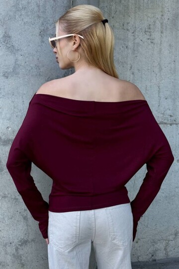 Kayık Yaka Uzun Kollu Basic Bluz