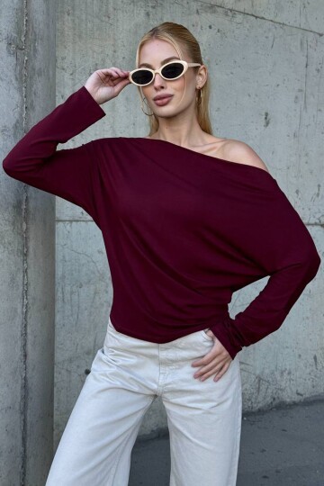 Kayık Yaka Uzun Kollu Basic Bluz