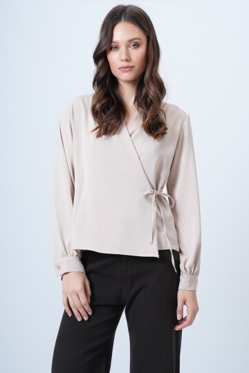 Kruvaze Yaka Yandan Bağlamalı Bluz