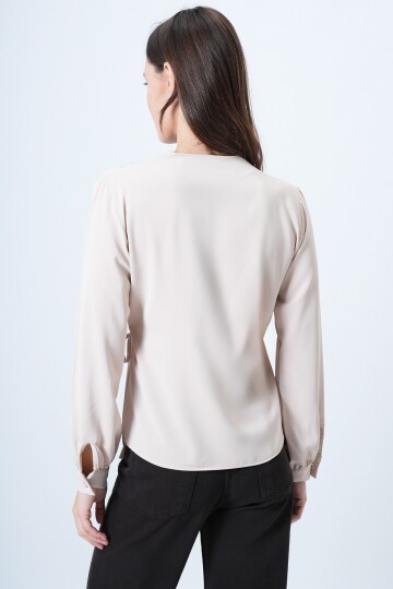 Kruvaze Yaka Yandan Bağlamalı Bluz