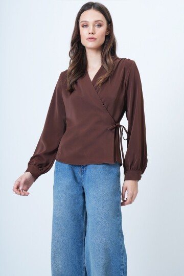 Kruvaze Yaka Yandan Bağlamalı Bluz