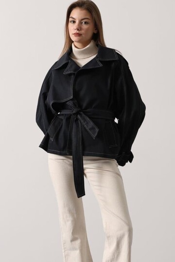 Kuşak Bağlamalı Astarlı Yıkamalı Denim Ceket