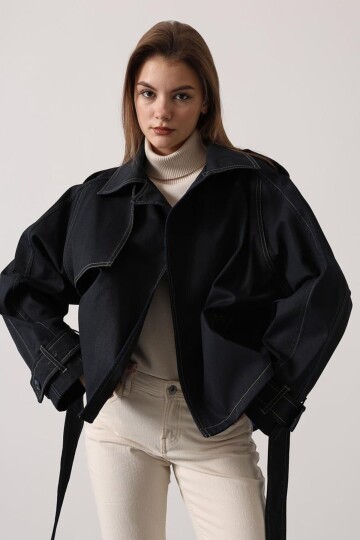 Kuşak Bağlamalı Astarlı Yıkamalı Denim Ceket