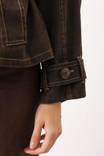 Kuşak Bağlamalı Astarlı Yıkamalı Denim Ceket