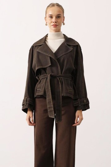 Kuşak Bağlamalı Astarlı Yıkamalı Denim Ceket