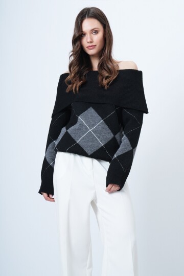 Madonna Yaka Baklava Desenli Triko Kazak