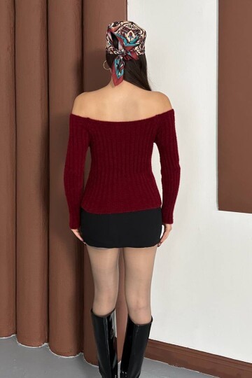 Madonna Yaka Triko Kazak