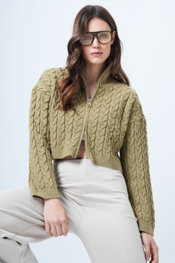 Örgü Desenli Fermuarlı Triko Hırka