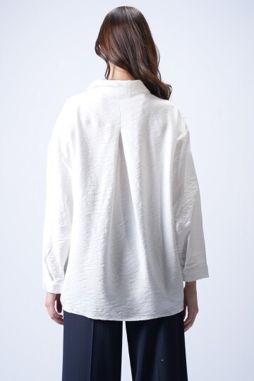 Beyaz Oversize Cepli Gömlek