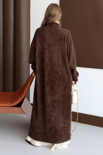 Oversize Cepli Yumuşak Dokulu Salaş Maxi Boy Peluş Uzun Hırka