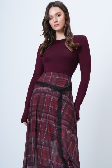 Parmak Detaylı Bisiklet Yaka Basic Bluz