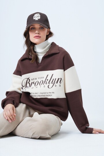 Polo Yaka Baskılı Sweatshirt