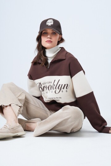 Polo Yaka Baskılı Sweatshirt