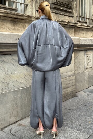 Polo Yaka Yarasa Kol Fermuar Kapamalı Ceket Ve Beli Lastlikli Pantolon Salaş Takım