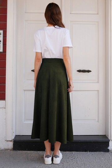 Süet Dokulu Geniş Kesim Midi Etek