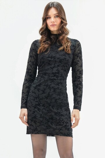 Tül Detaylı Dik Yaka Kadife Mini Elbise