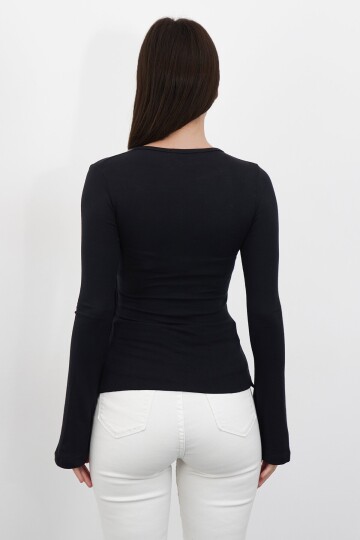 V Yaka Gold Aksesuarlı Ottaban Bluz