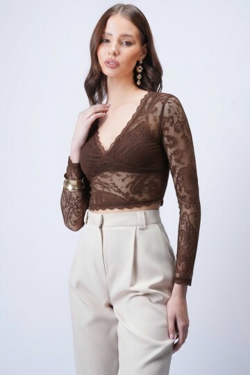 V Yaka Transparan Crop Dantel Bluz