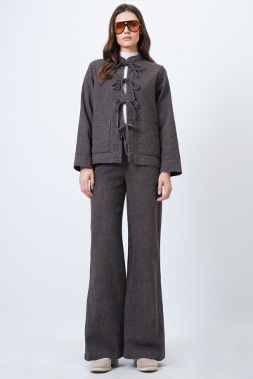 Yıkamalı Bağlama Detaylı Ceket ve Geniş Paça Pantolon Takım