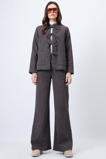 Yıkamalı Bağlama Detaylı Ceket ve Geniş Paça Pantolon Takım