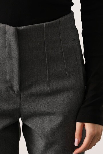 Yüksek Bel Dikiş Detaylı Dar Paça Pantolon