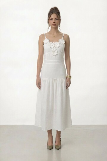 Askılı Çiçek Aplikeli Midi Elbise